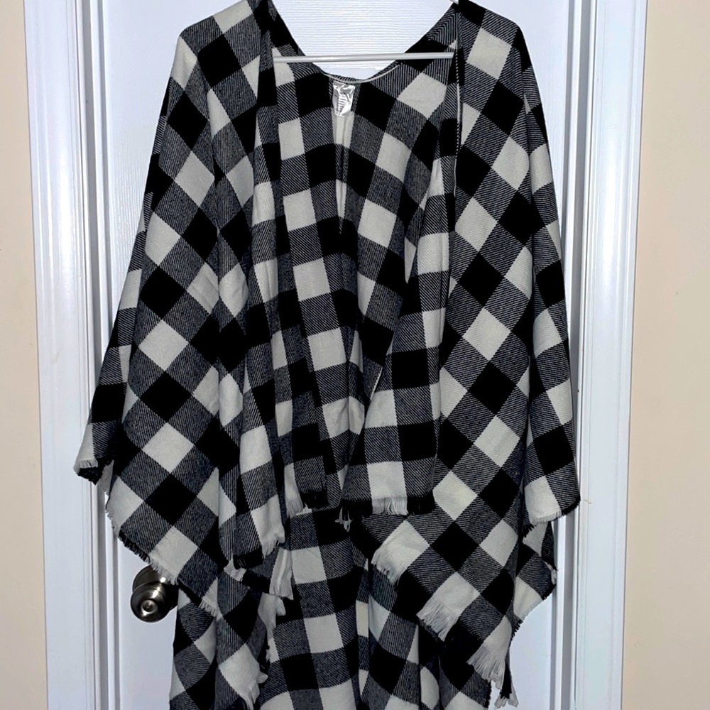 Black and White Sweater Wrap